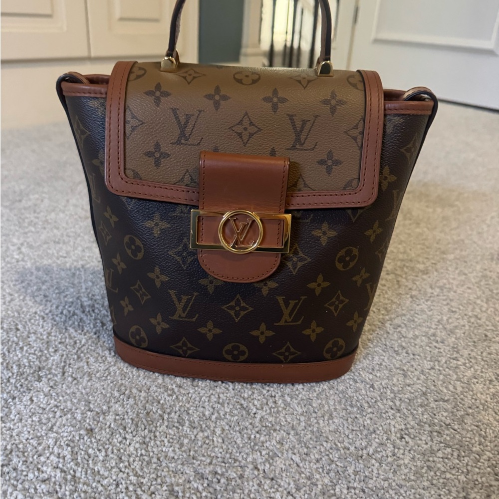 Louis Vuitton Dauphine reverse Monogram Backpack
